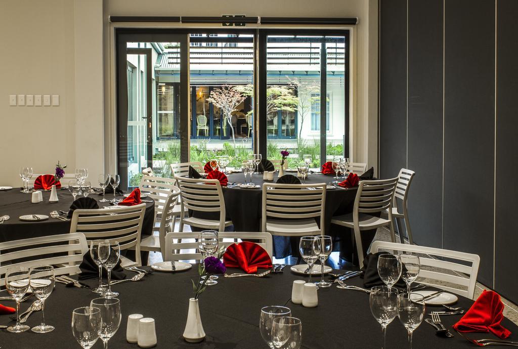 Royal St. Andrews Hotel, Spa And Conference Centre Port Alfred Bagian luar foto