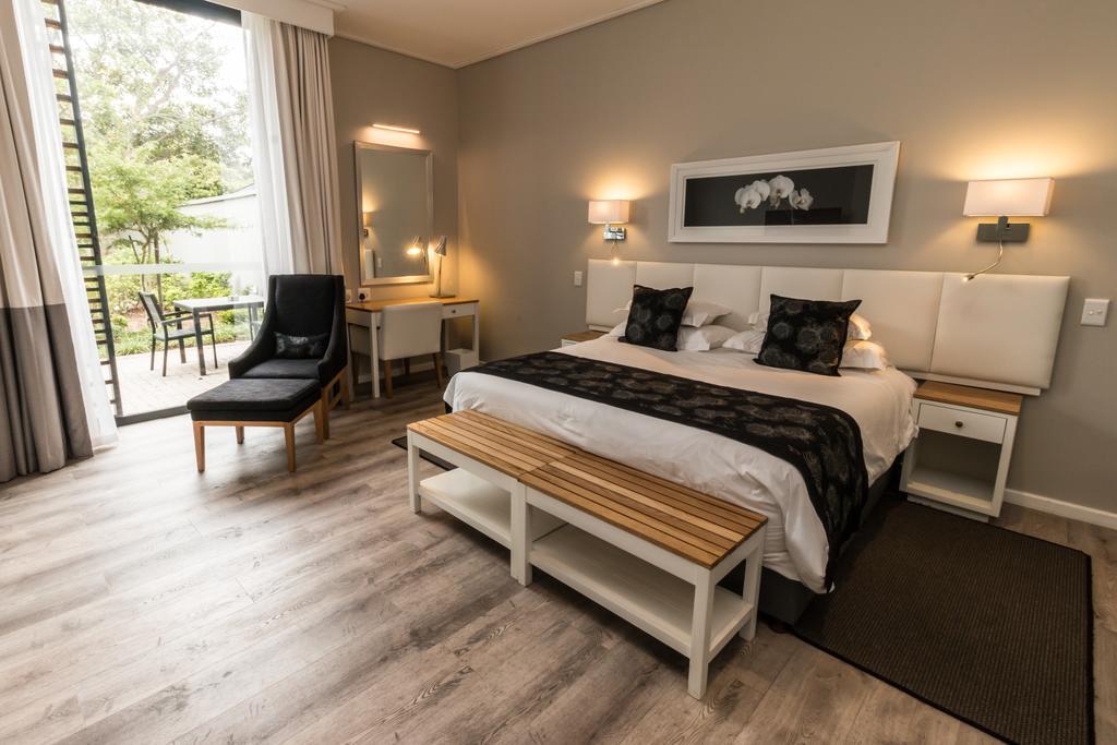 Royal St. Andrews Hotel, Spa And Conference Centre Port Alfred Bagian luar foto